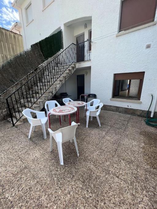 Adosado Dr Fleming 12 Villa Poyales Del Hoyo Exterior foto